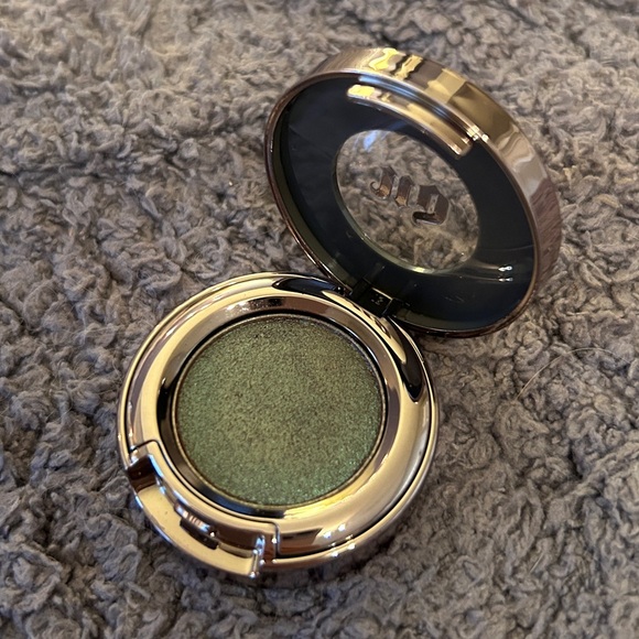 Makeup Bundle - Picture 10 of 13